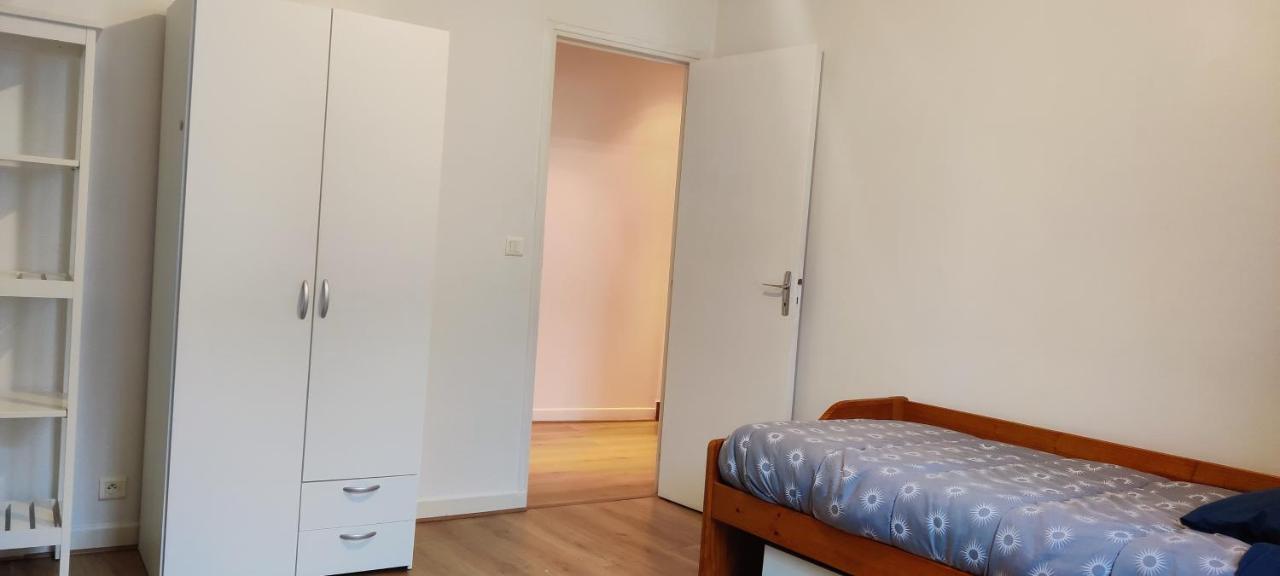 House Near Disneyland And Paris Apartman Bussy-Saint-Georges Kültér fotó